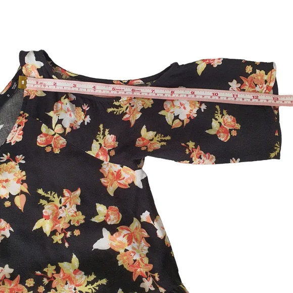 Sportsgirl Cold Shoulder Dress - Picture 5 of 8